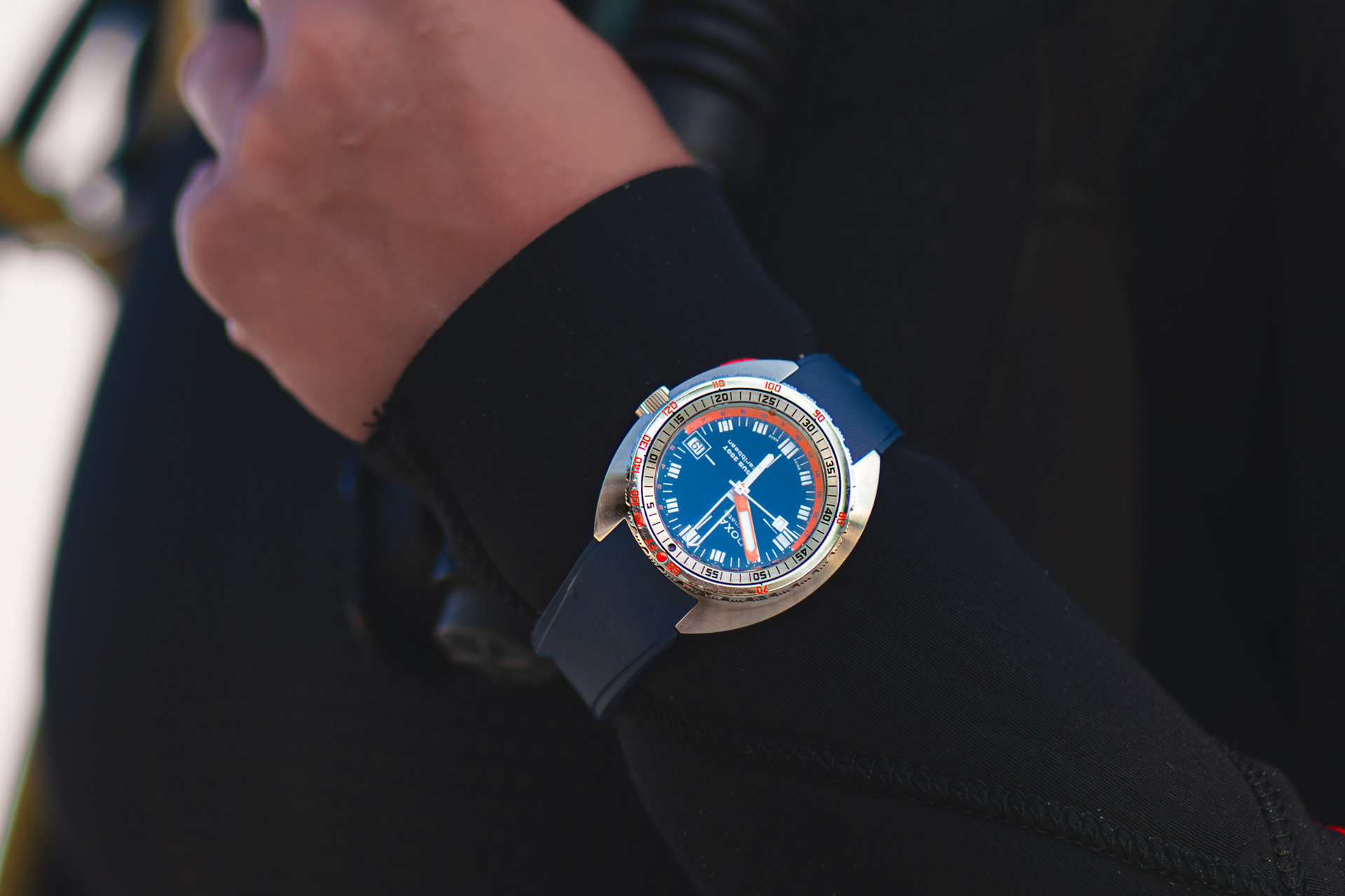 Doxa SUB 250T GMT Caribbean Automatic (Blue Dial / 40mm)