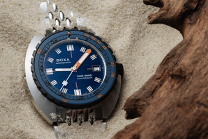Doxa SUB 300 Beta Caribbean Automatic (Blue Dial / 42.5mm)