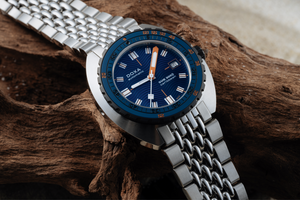 Doxa SUB 300 Beta Caribbean Automatic (Blue Dial / 42.5mm)