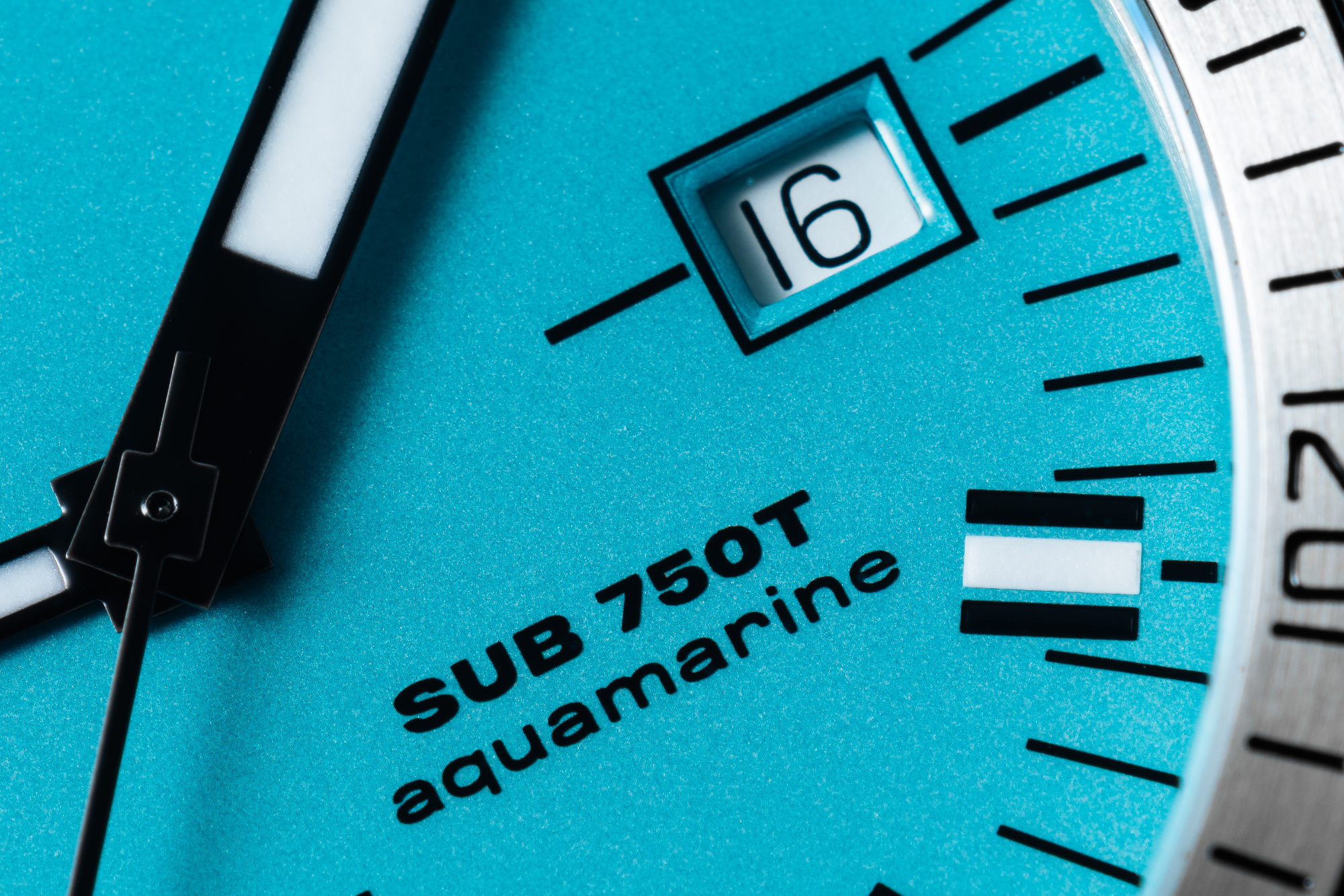 Doxa SUB 750T Aquamarine Automatic (Aquamarine Dial / 45mm)