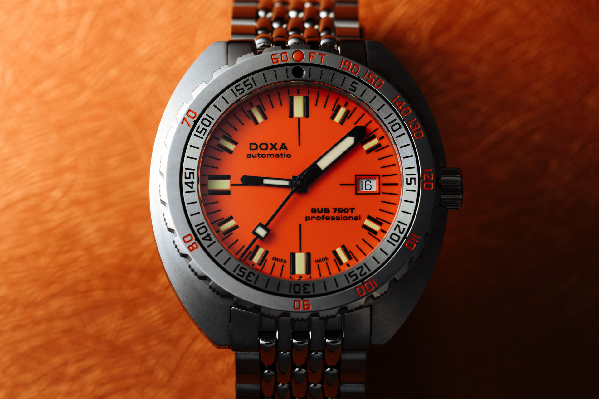 Doxa SUB 750T Professional Automatic (Orange Dial / 45mm)