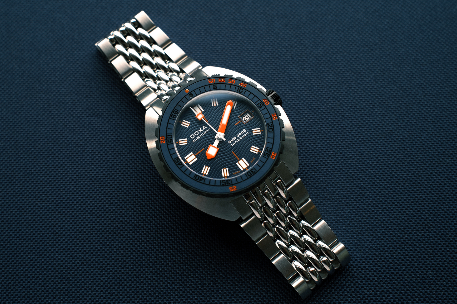 Doxa SUB 300 Beta Caribbean Automatic (Blue Dial / 42.5mm)