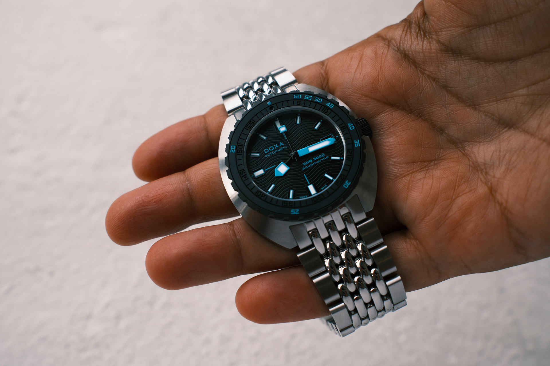 Doxa SUB 300 Beta Aquamarine Automatic (Black Dial / 42.5mm)