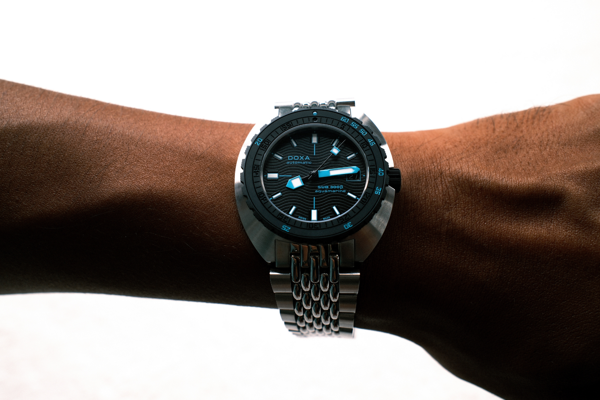 Doxa SUB 300 Beta Aquamarine Automatic (Black Dial / 42.5mm)