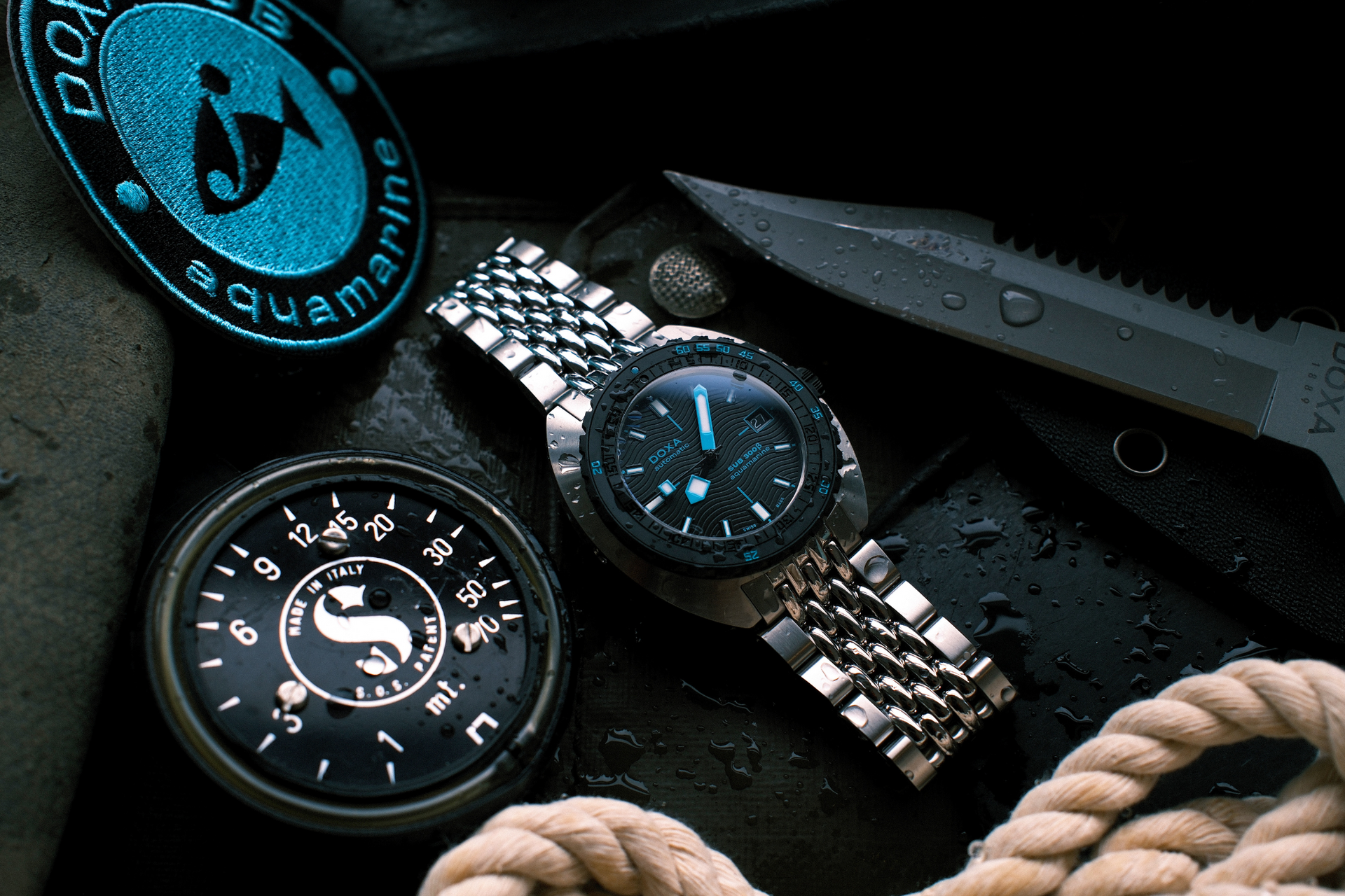 Doxa SUB 300 Beta Aquamarine Automatic (Black Dial / 42.5mm)