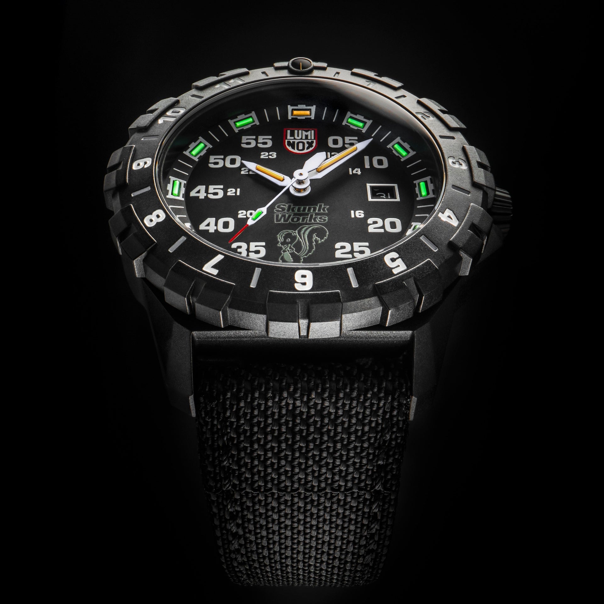 F-117 Nighthawk X Skunk Works, 44MM - Black Dial