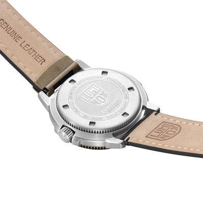 Adventure Watch, 43MM - Black Dial