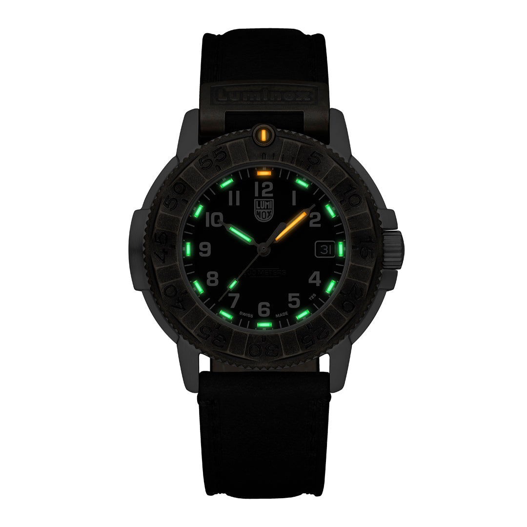 Adventure Watch, 43MM - Black Dial