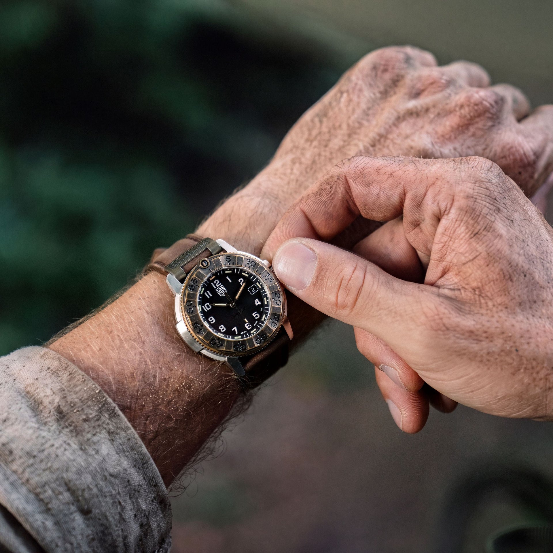 Adventure Watch, 43MM - Black Dial