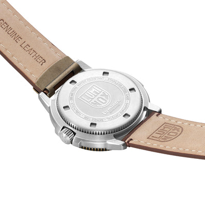 Adventure Watch, 43MM - Black Dial