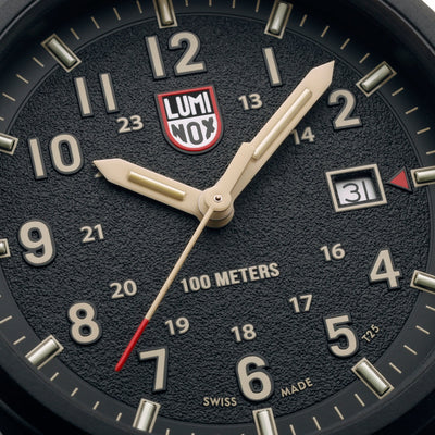 Atacama Field, 43MM - Black/Sand Dial