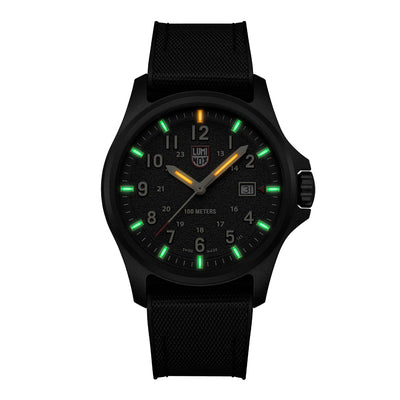 Atacama Field, 43MM - Black/Sand Dial