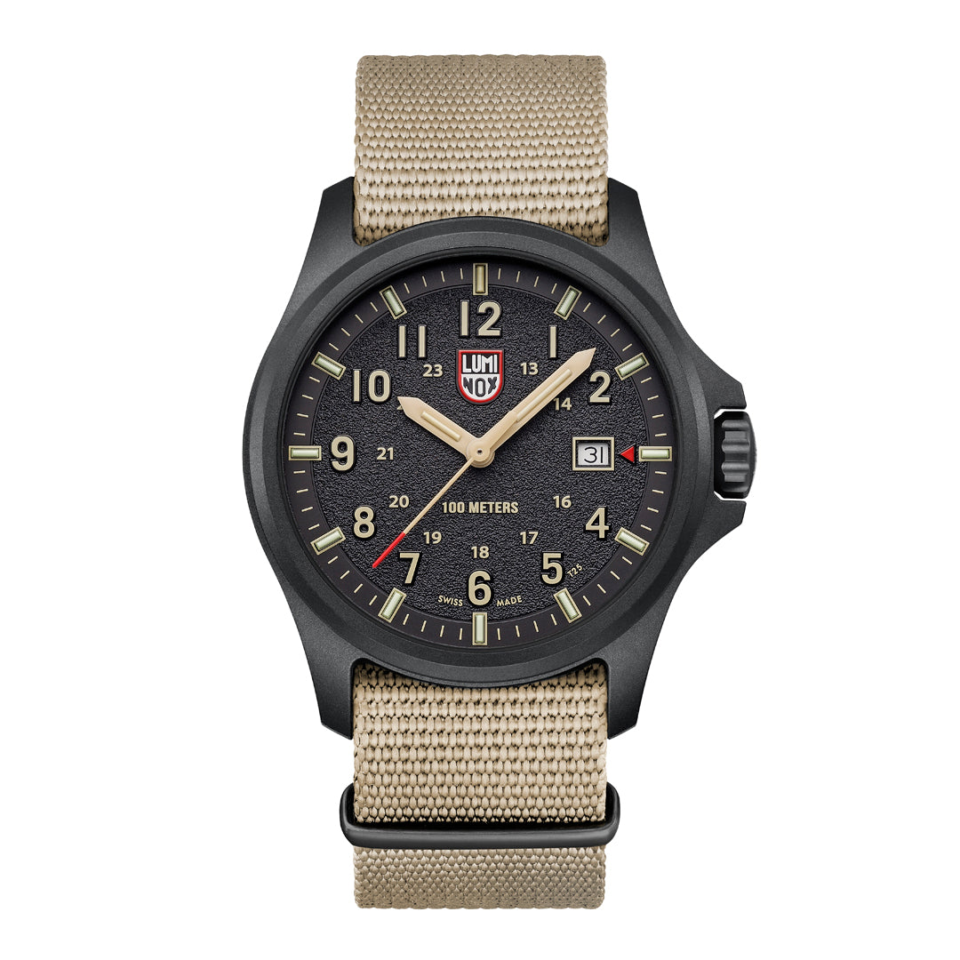 Atacama Field, 43MM - Black/Sand Dial
