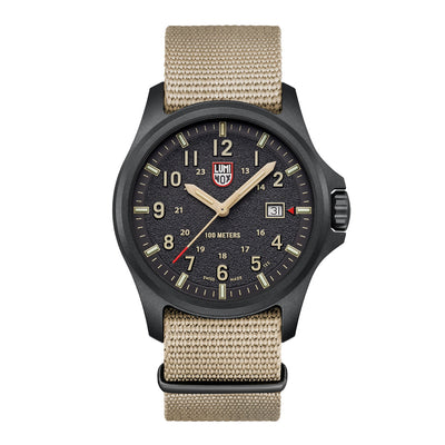Atacama Field, 43MM - Black/Sand Dial
