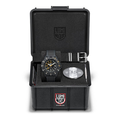 RECON Point Man Heritage, 45MM - Black Dial