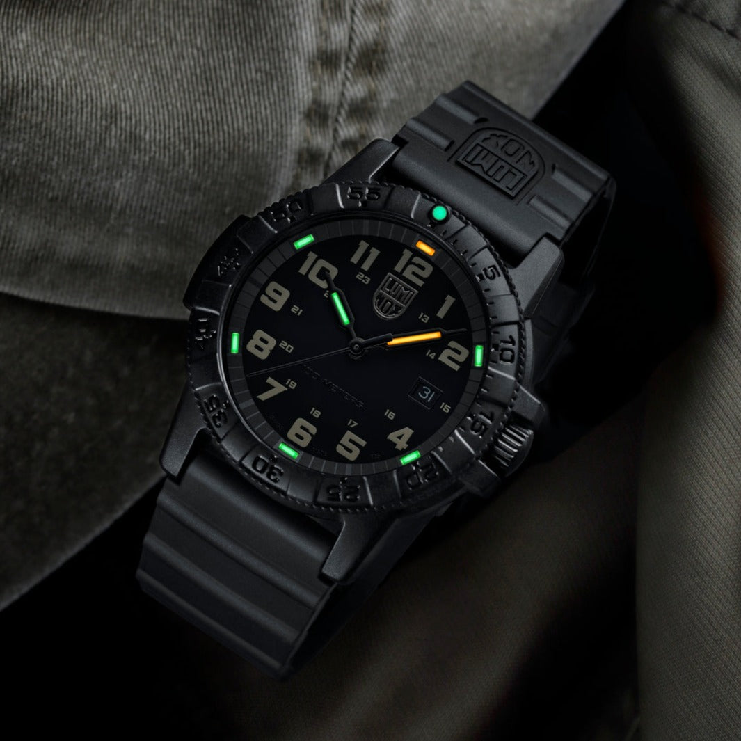 Leatherback SEA Turtle Giant, 44MM - Black Dial (Sand Markers)