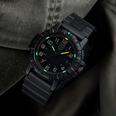 Leatherback SEA Turtle Giant, 44MM - Black Dial (Sand Markers)