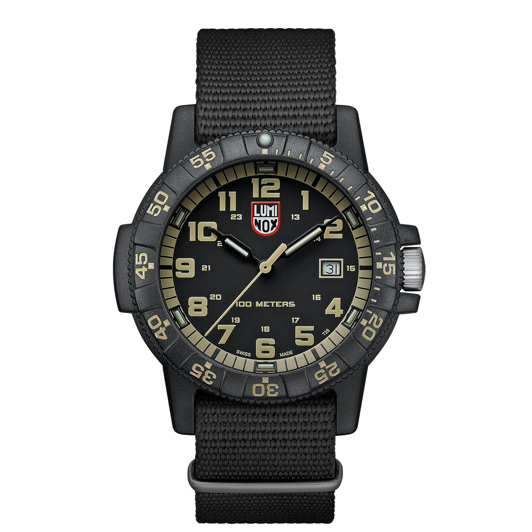 Leatherback SEA Turtle Giant, 44MM - Black/Sand Dial