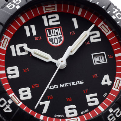 Leatherback SEA Turtle Giant, 44MM - Black/Red Dial