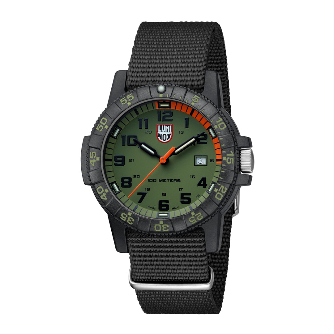 Leatherback SEA Turtle Giant, 44MM - Green Dial