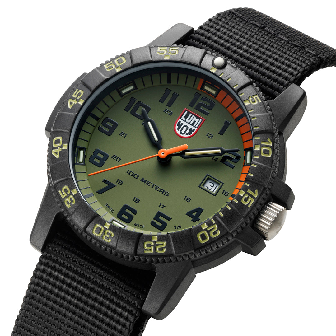 Leatherback SEA Turtle Giant, 44MM - Green Dial