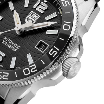 Pacific Diver Automatic, 42MM - Black Dial