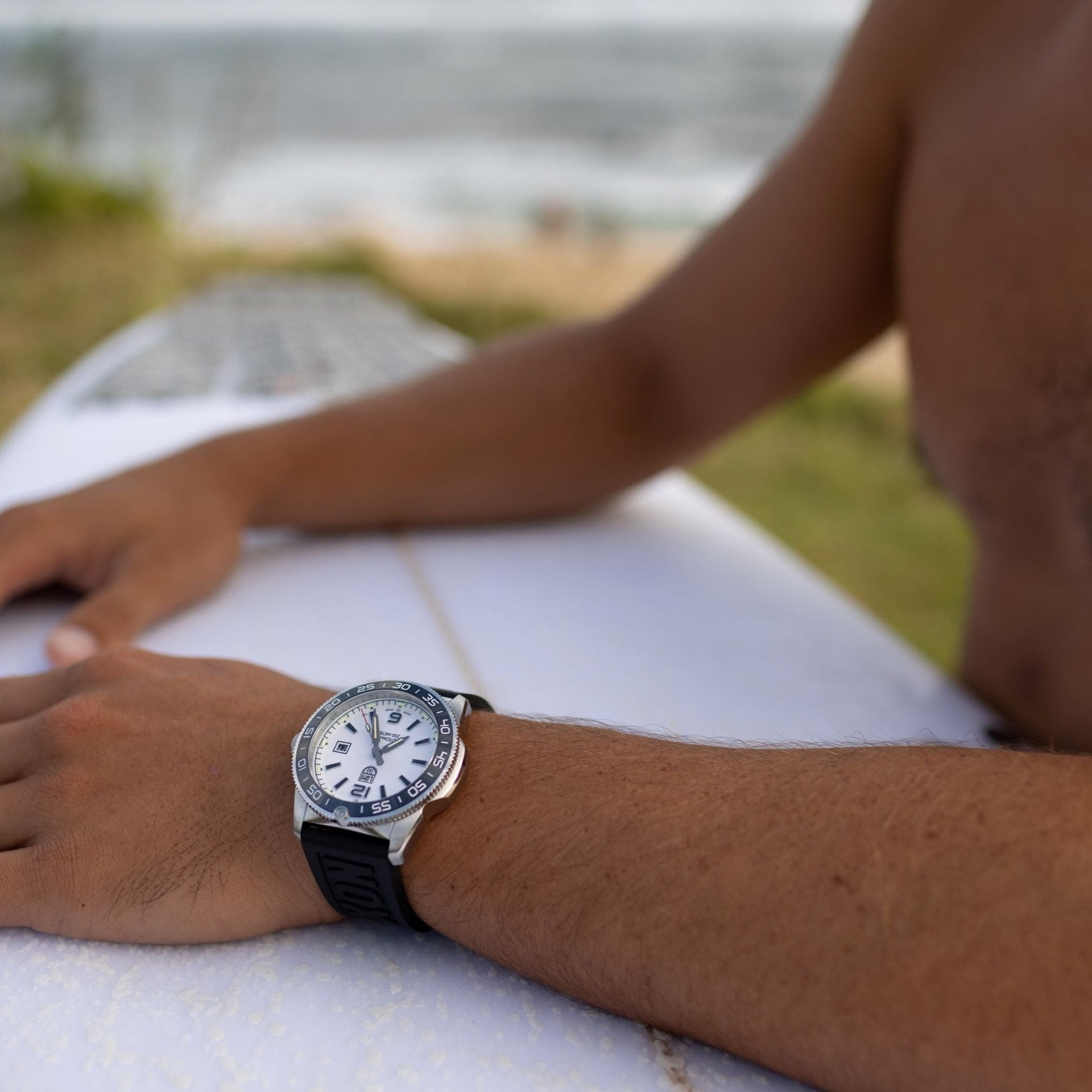 Pacific Diver Automatic Heritage, 42MM - White Dial