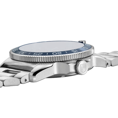 Pacific Diver Automatic, 42MM - Blue Dial