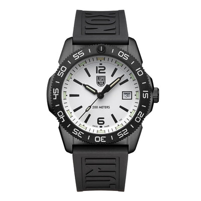Pacific Diver, 39MM - White Dial