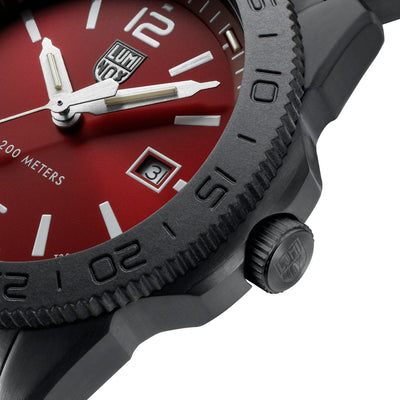 Pacific Diver, 44MM - Red Dial