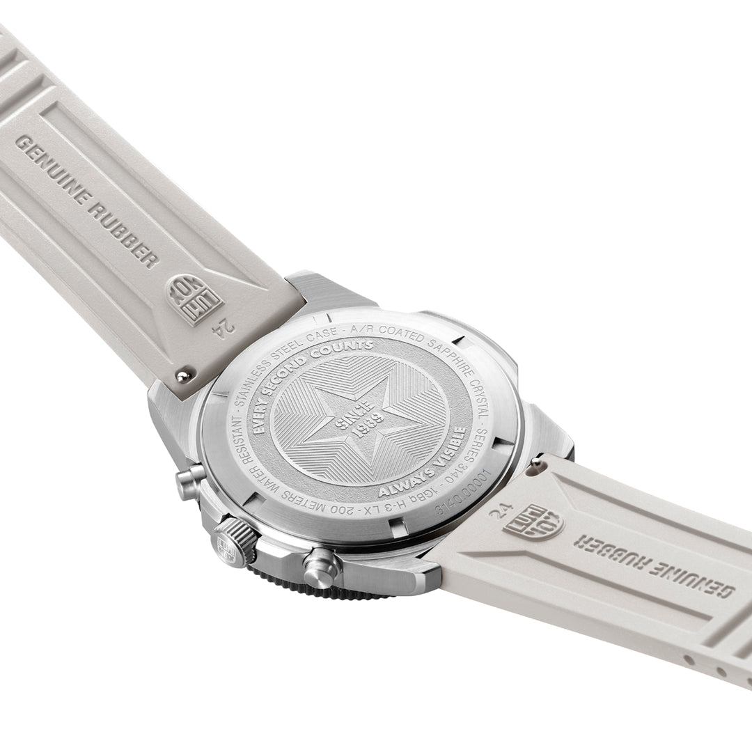 Pacific Diver Chronograph, 44MM - Black/White Dial