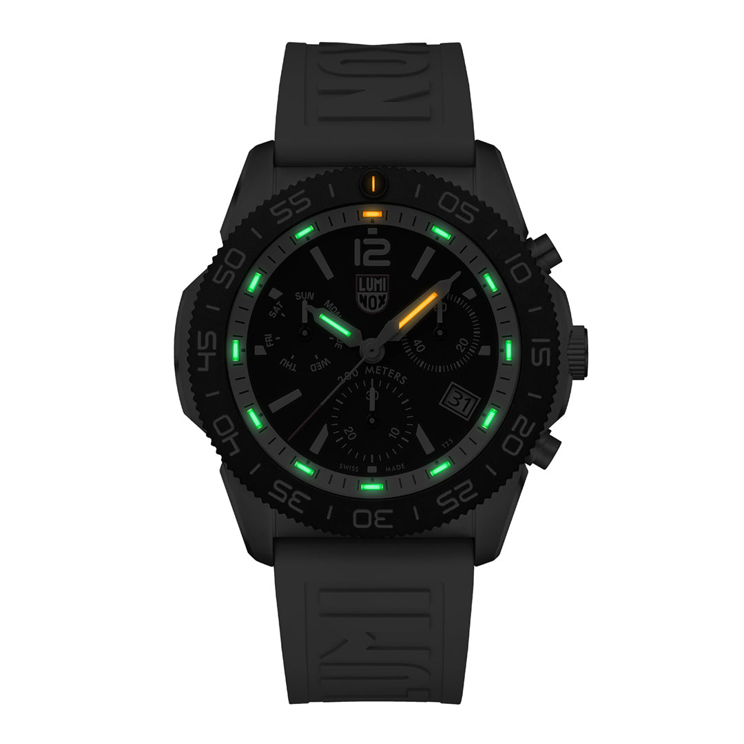 Pacific Diver Chronograph, 44MM - Black/White Dial