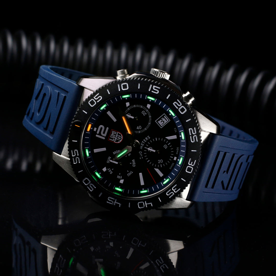 Pacific Diver Chronograph, 44MM - Blue/Black Dial
