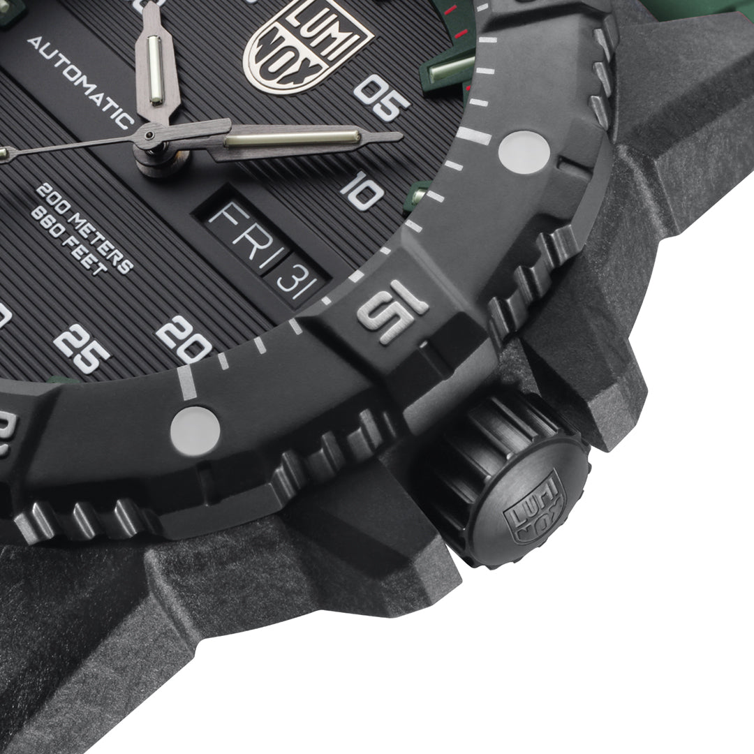 Master Carbon SEAL Automatic, 45MM - Black/Green Dial