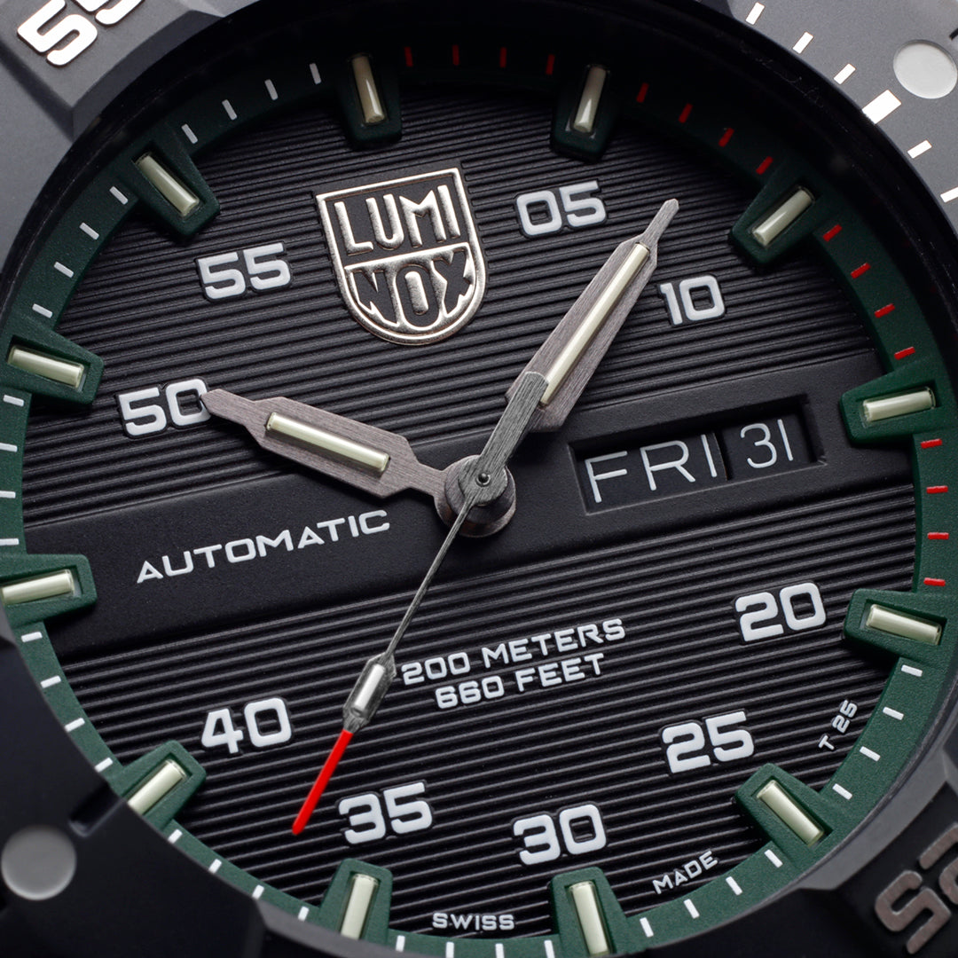 Master Carbon SEAL Automatic, 45MM - Black/Green Dial