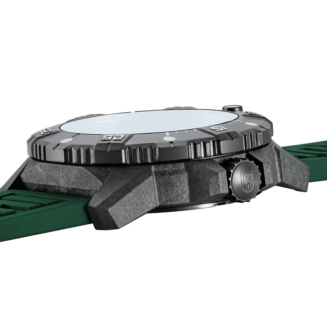 Master Carbon SEAL Automatic, 45MM - Black/Green Dial