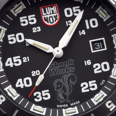 F-117 Nighthawk X Skunk Works, 44MM - Black Dial