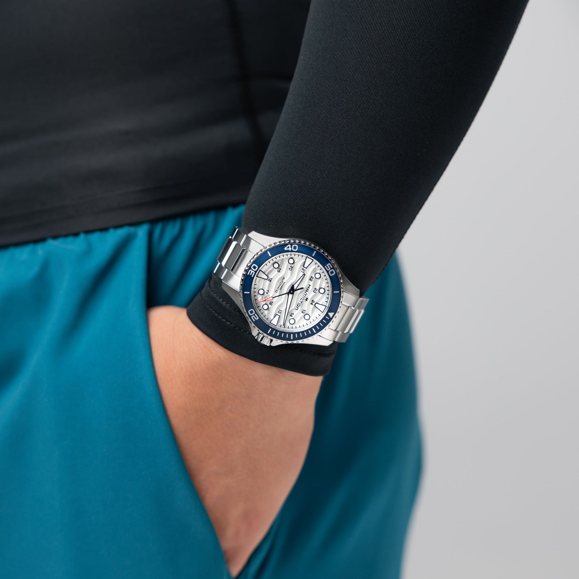 Hamilton Khaki Navy Scuba Auto (White Dial / 40mm)
