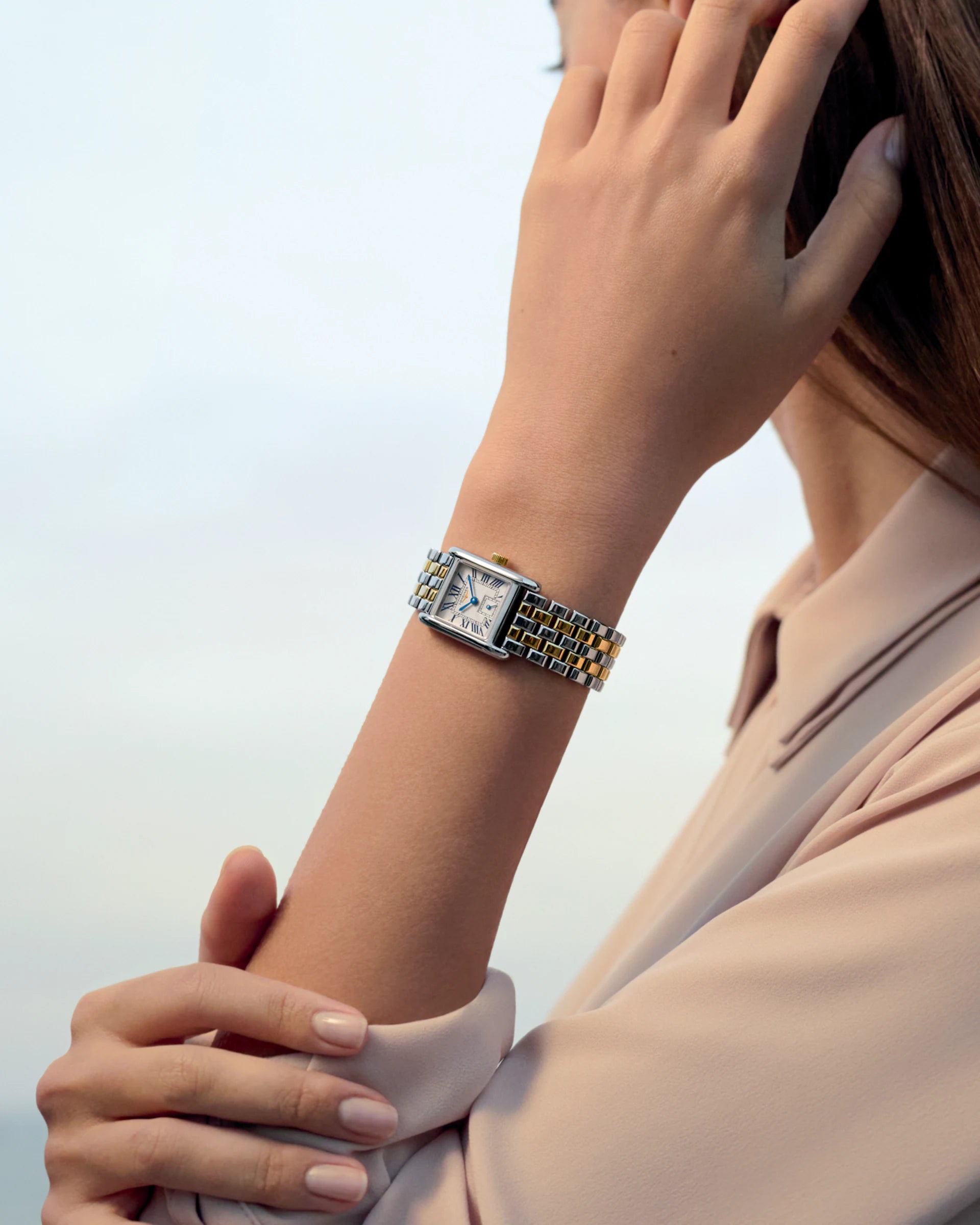 Longines Mini Dolcevita Quartz (Silver Dial / 21.5mm x 29mm / Two-Tone Yellow Gold)