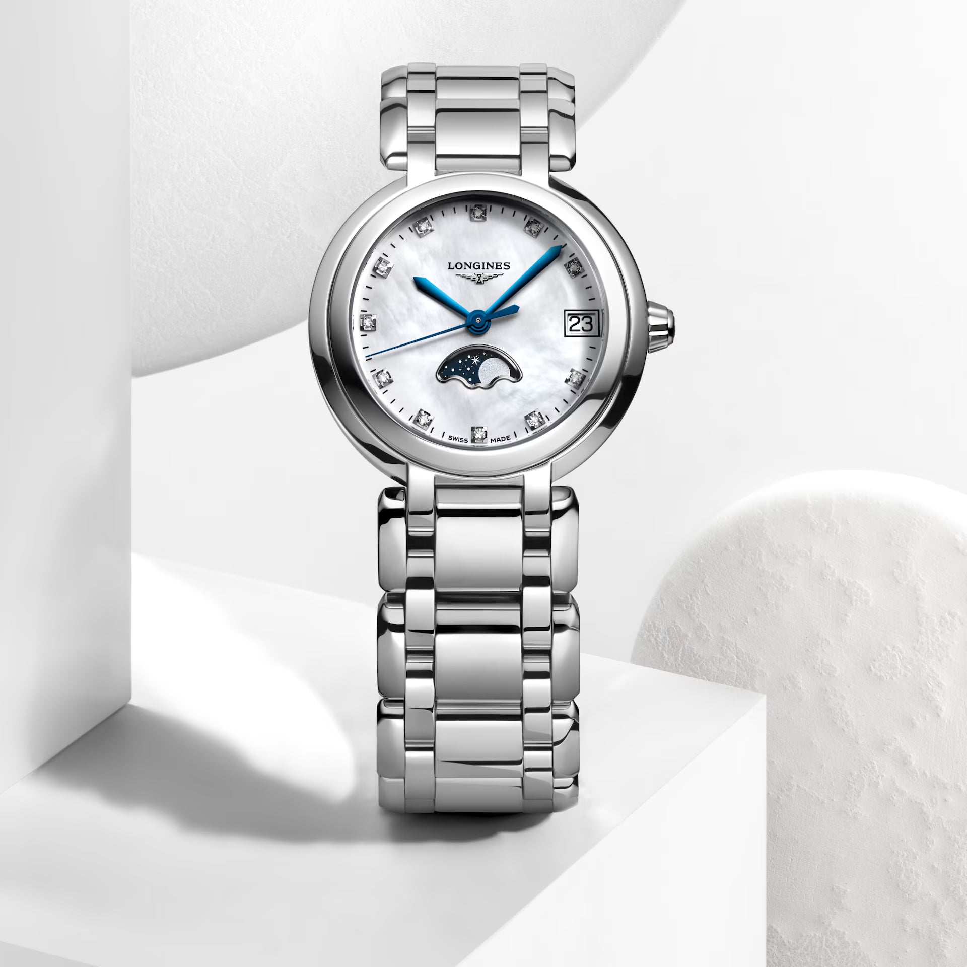 Longines Primaluna Moonphase Quartz (White MOP Dial / 30mm)