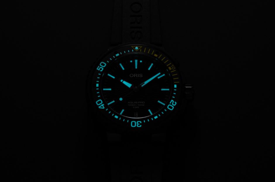 Oris AquisPro Date Calibre 400 Automatic REF#40077677754-0742664BTEB (Black Dial / 49.5mm)