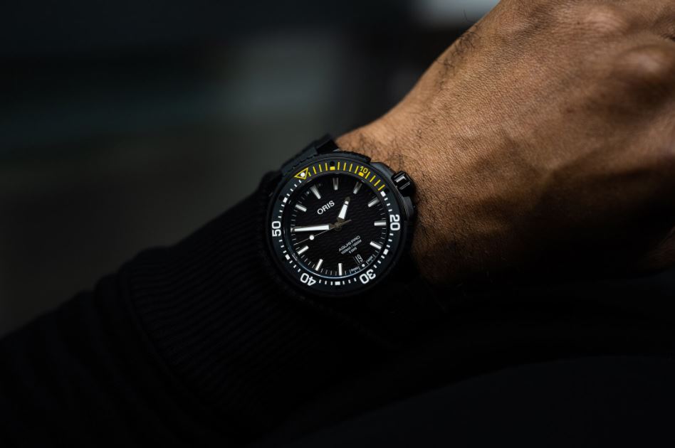 Oris AquisPro Date Calibre 400 Automatic REF#40077677754-0742664BTEB (Black Dial / 49.5mm)