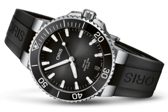 Oris Aquis Date Calibre 400 Automatic REF#40077694154 (Black Dial / 41.5mm)