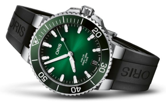 Oris Aquis Date Calibre 400 Automatique Réf. 40077694157 (Cadran vert / 41,5 mm)