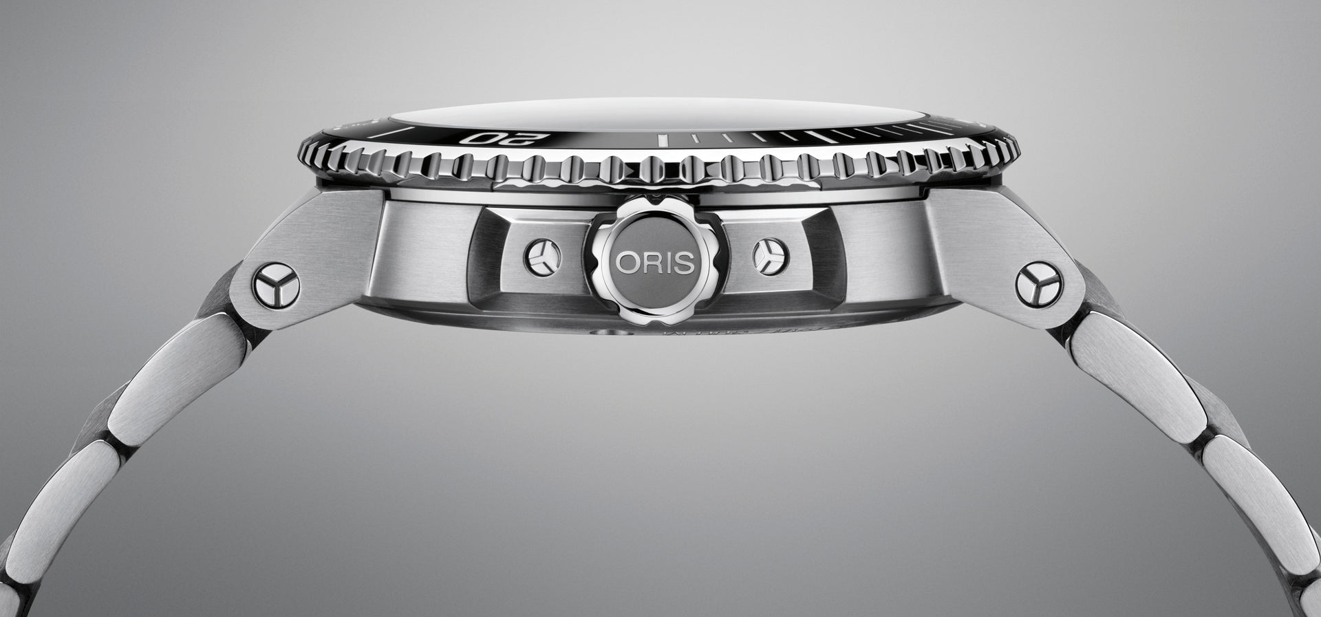 Oris Aquis Date Automatic REF#73377304135 (Blue Dial / 43.5mm)