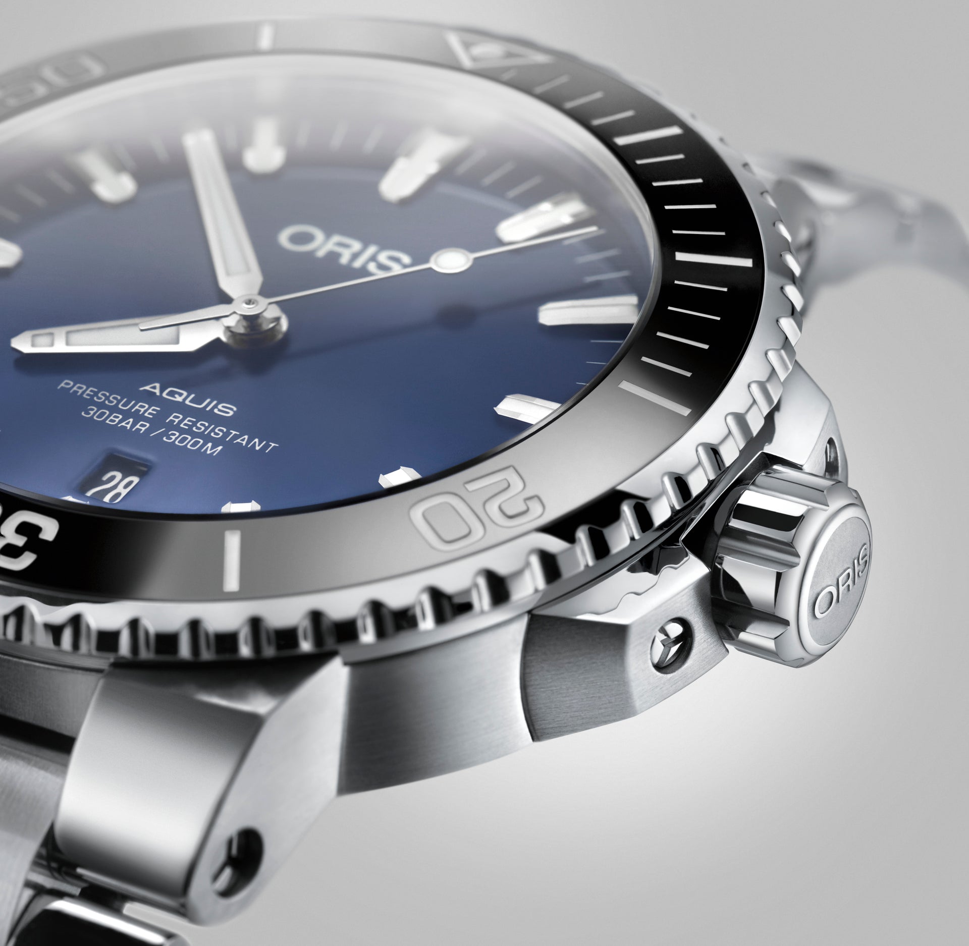 Oris Aquis Date Automatic REF#73377304135 (Blue Dial / 43.5mm)