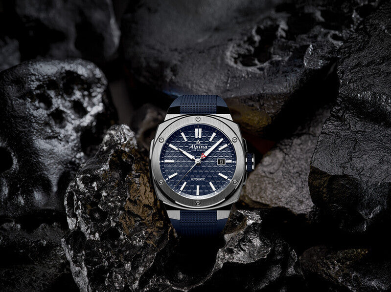 Alpina Alpiner Extreme Automatic (Blue Dial / 41mm)