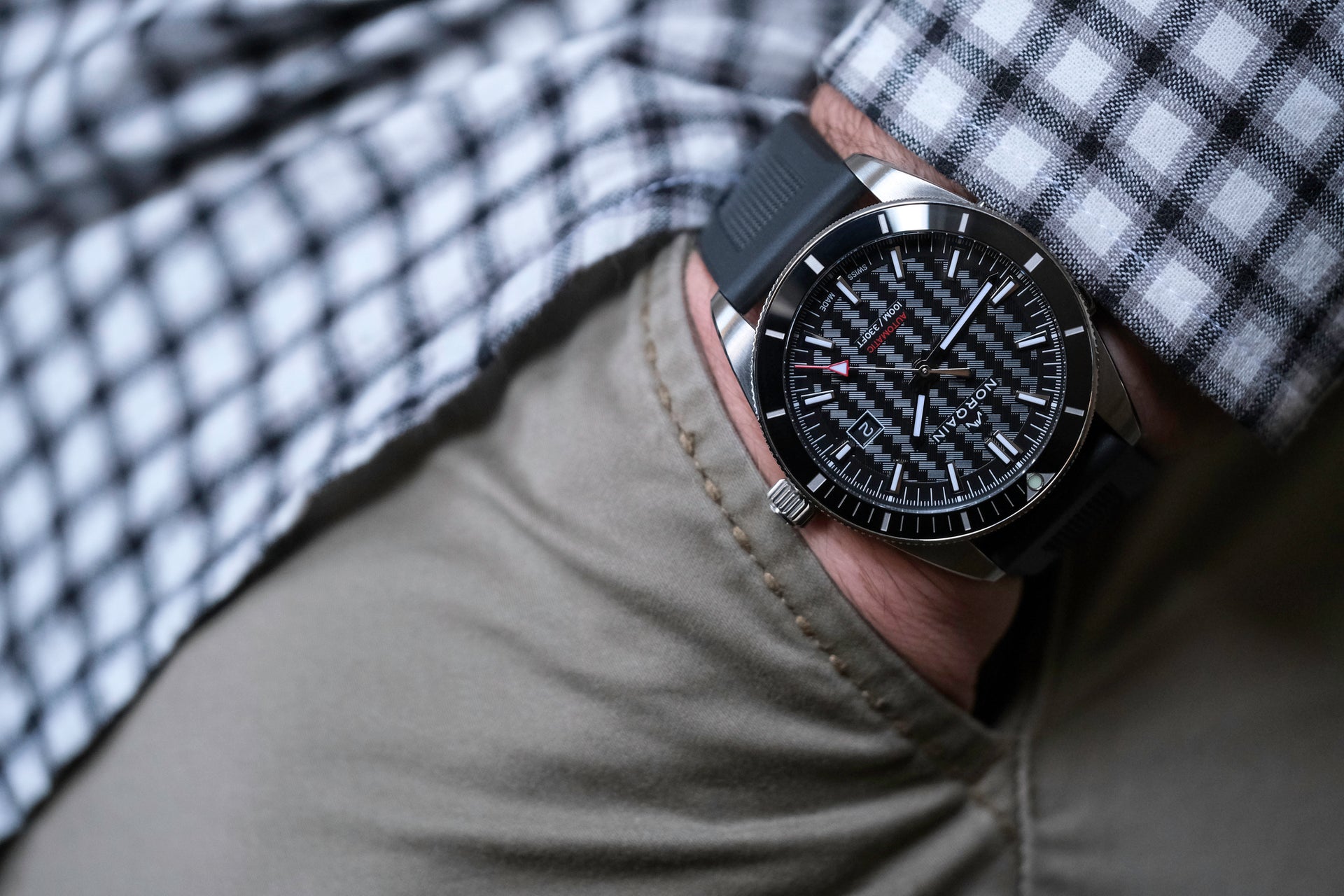 Norqain Adventure Sport Auto (Black Dial / 42mm)