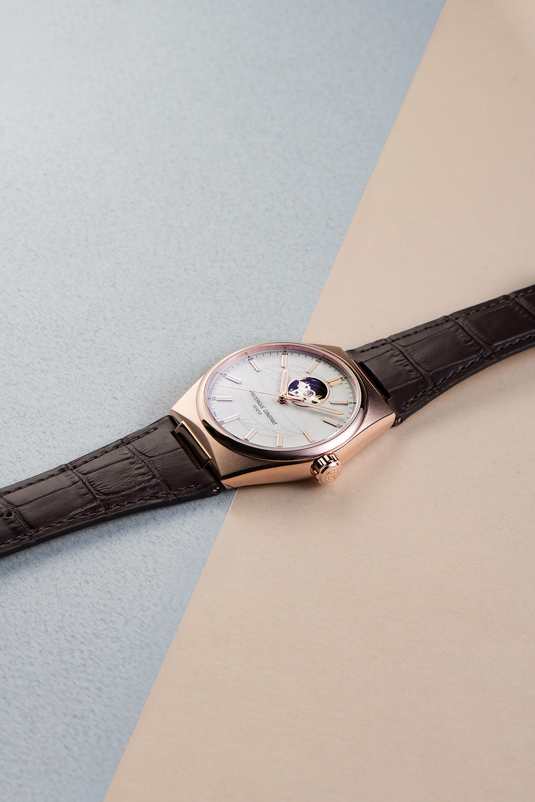 Frédérique Constant Highlife Heart Beat Automatic (cadran blanc / 41mm)