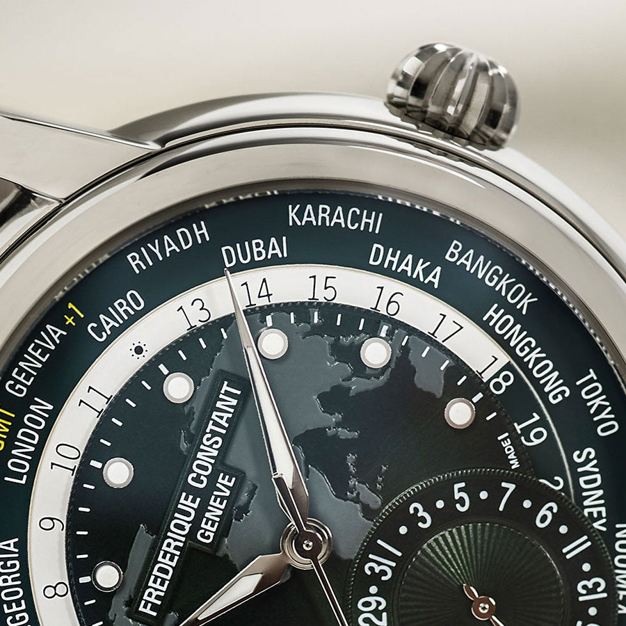 Frederique Constant Classic Worldtimer Manufacture Automatic (Green Dial / 42mm)